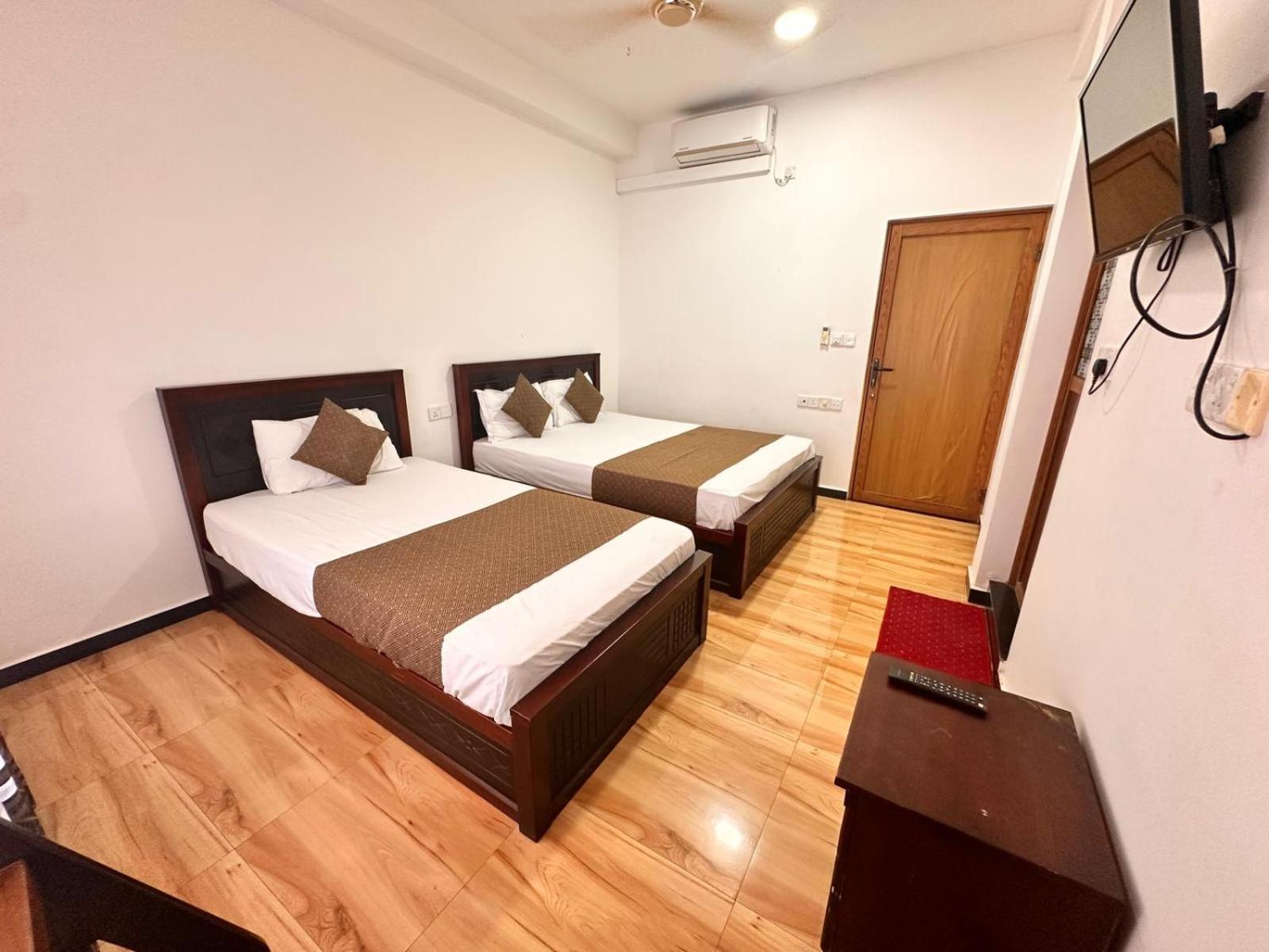 Holiday Villa Trincomalee Exteriér fotografie